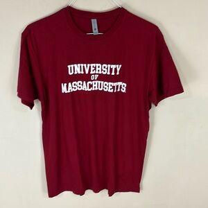 University of Massachusetts Maroon T-shirt Washed but never Worn size Large